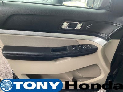 2019 Ford Explorer Base