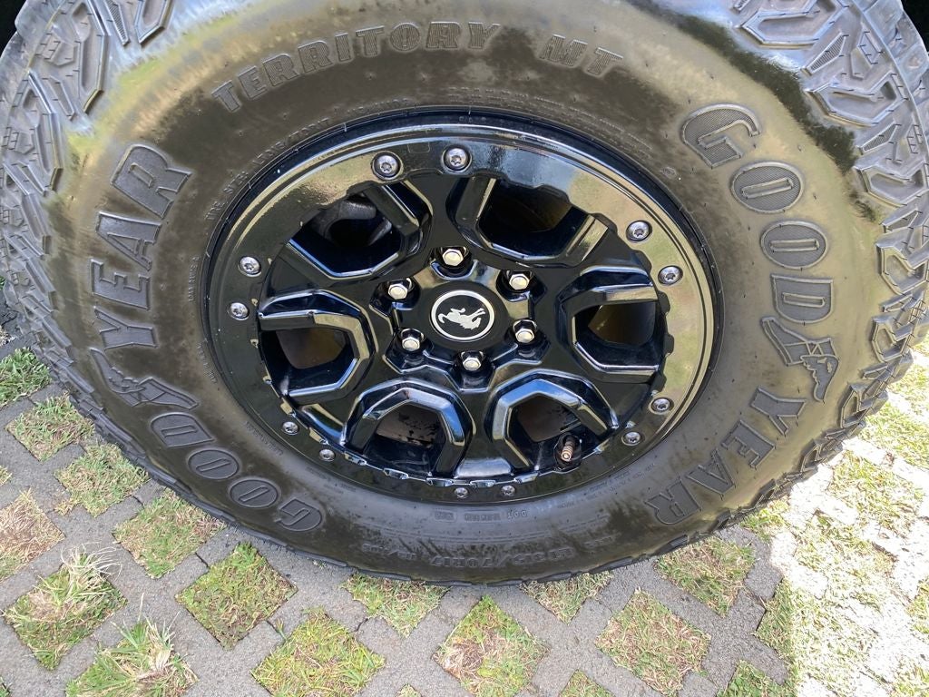 2023 Ford Bronco Base