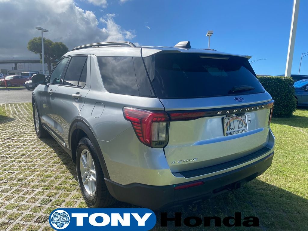 2025 Ford Explorer Active