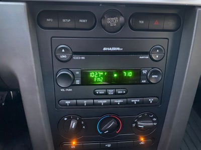 2007 Ford Mustang GT Deluxe