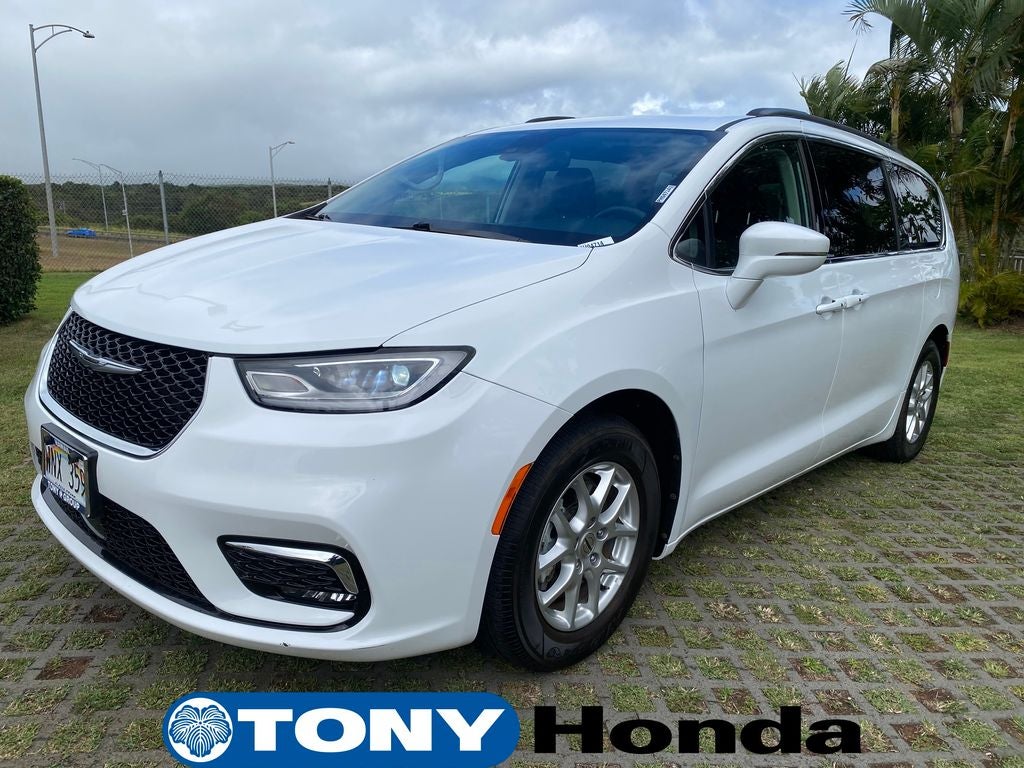 2022 Chrysler Pacifica Touring L