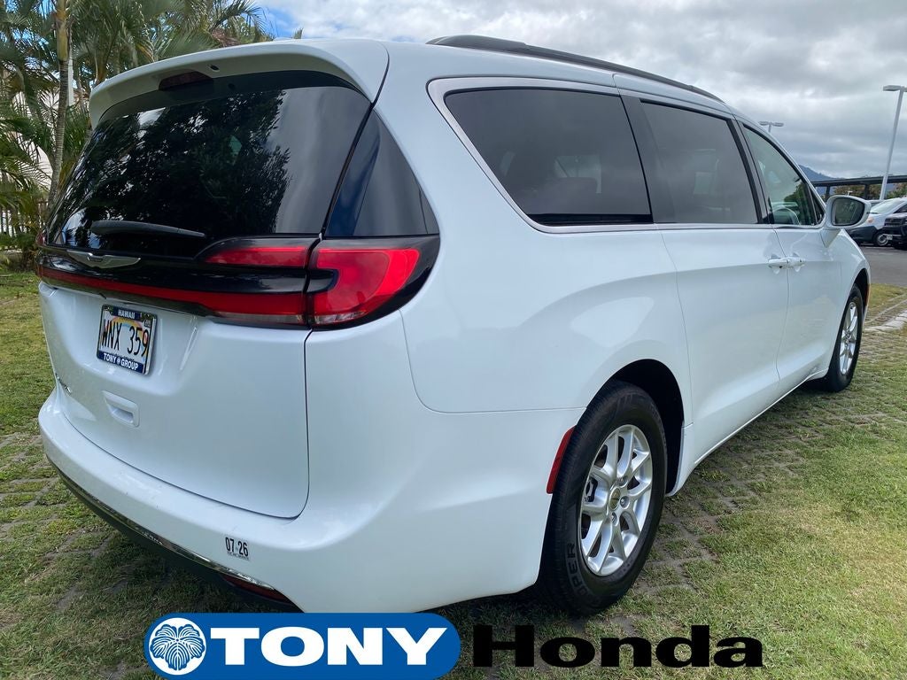 2022 Chrysler Pacifica Touring L