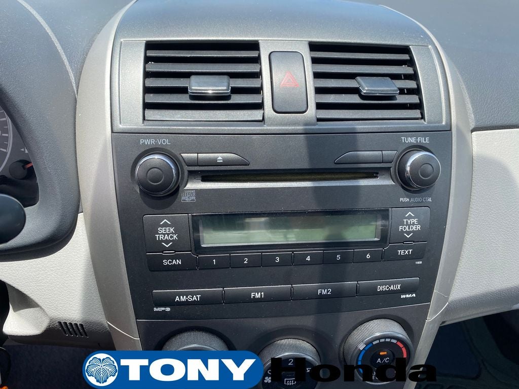 2011 Toyota Corolla LE