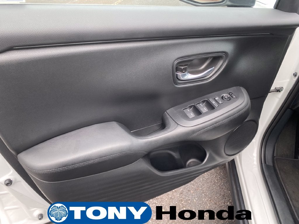 2026 Honda HR-V LX