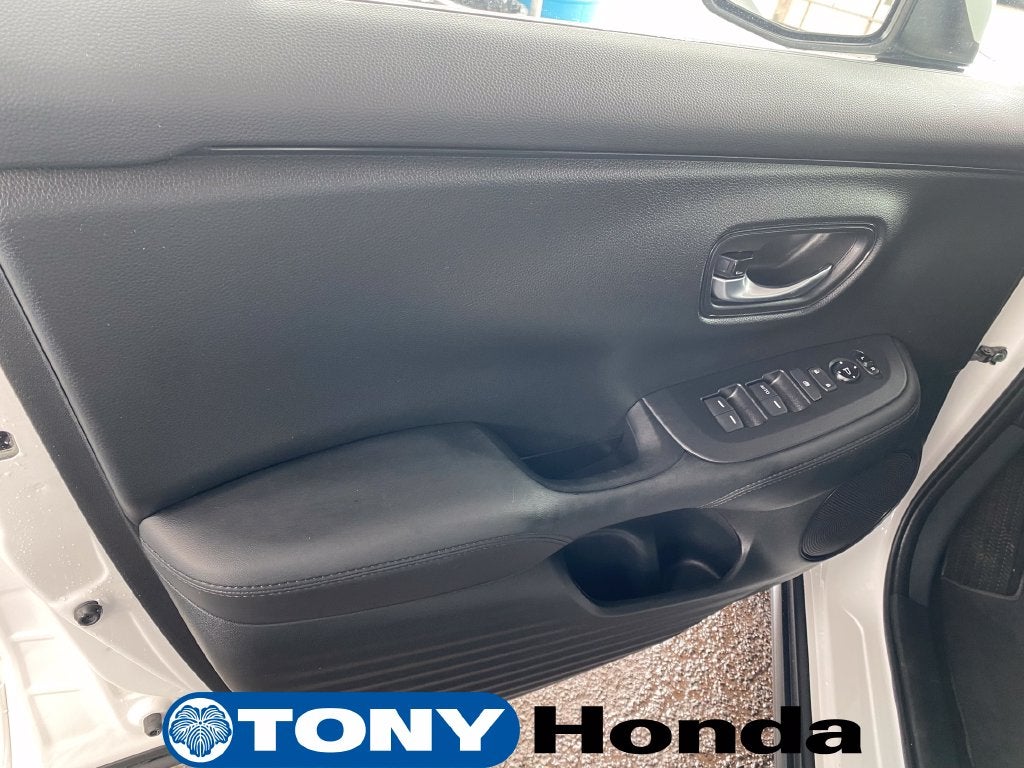 2026 Honda HR-V LX