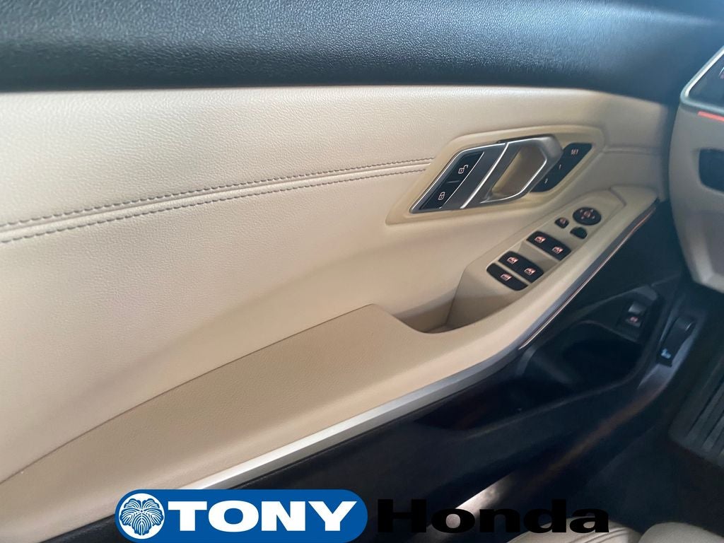 2022 BMW 3 Series 330i