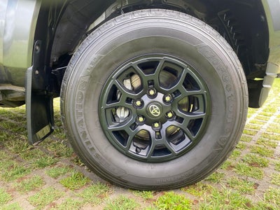 2022 Toyota Tacoma SR5 V6