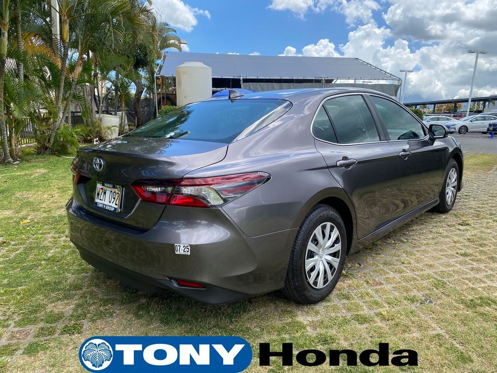 2024 Toyota Camry Hybrid LE