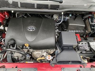 2017 Toyota Sienna L 7 Passenger