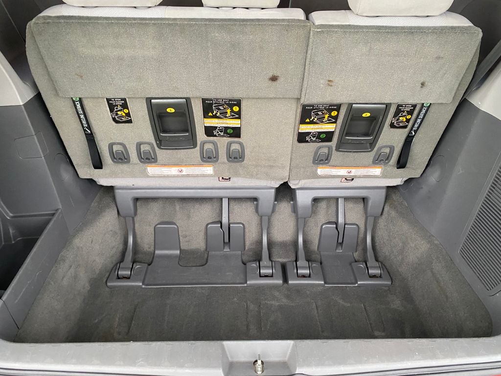 2017 Toyota Sienna L 7 Passenger