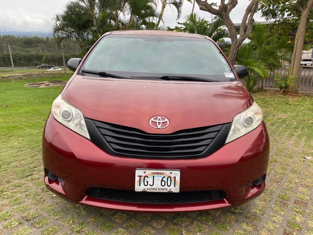 2017 Toyota Sienna L 7 Passenger