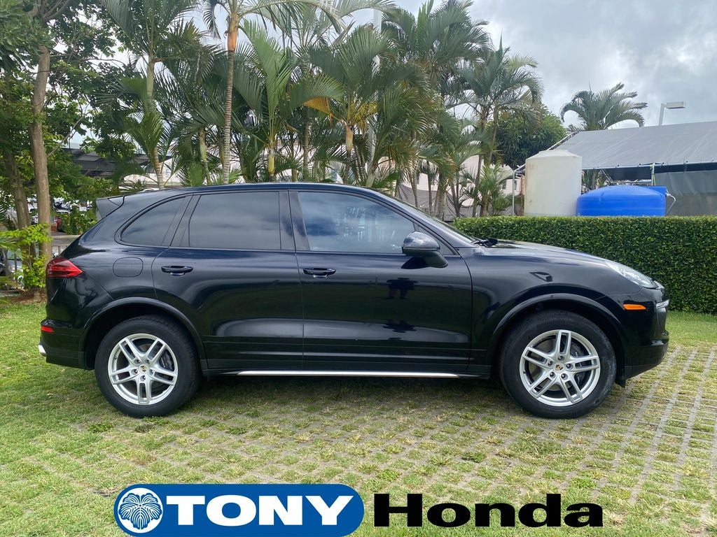 2017 Porsche Cayenne Base
