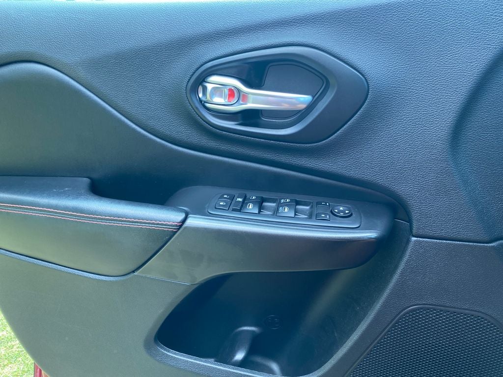 2021 Jeep Cherokee Trailhawk