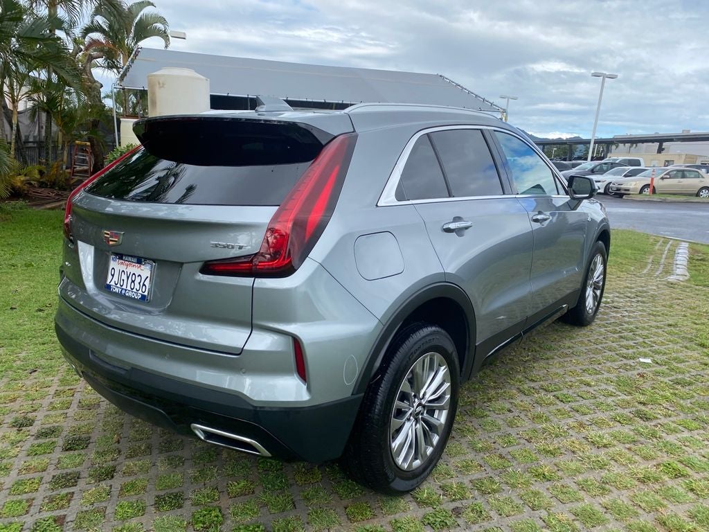 2024 Cadillac XT4 Premium Luxury