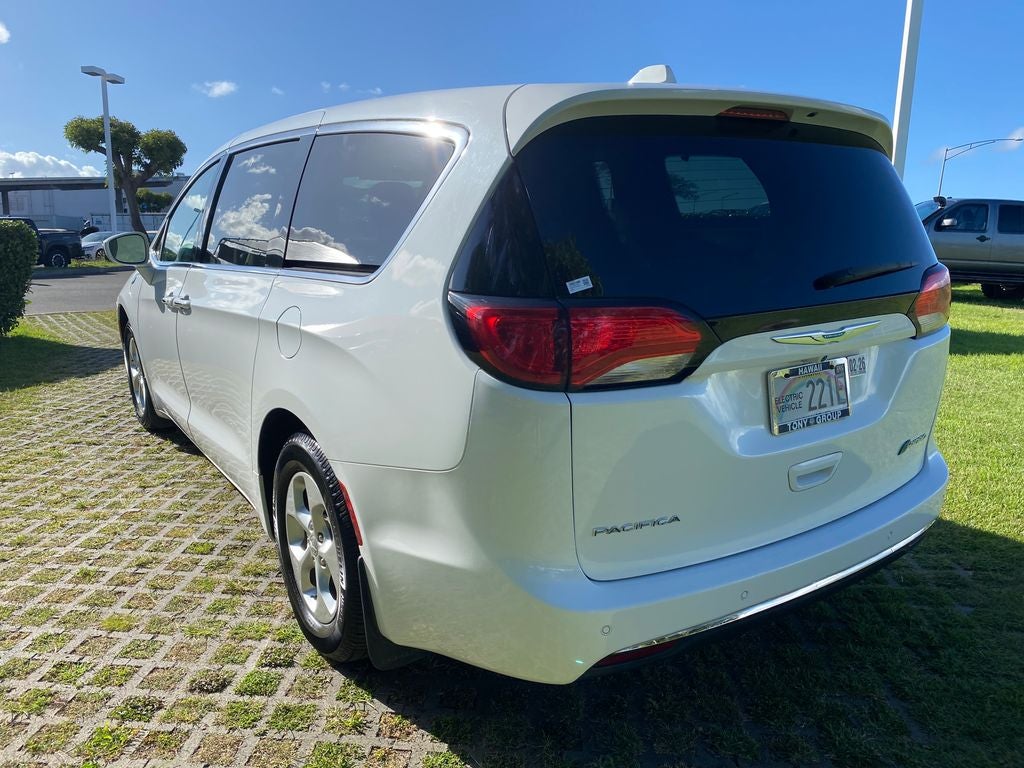 2018 Chrysler Pacifica Hybrid Touring Plus