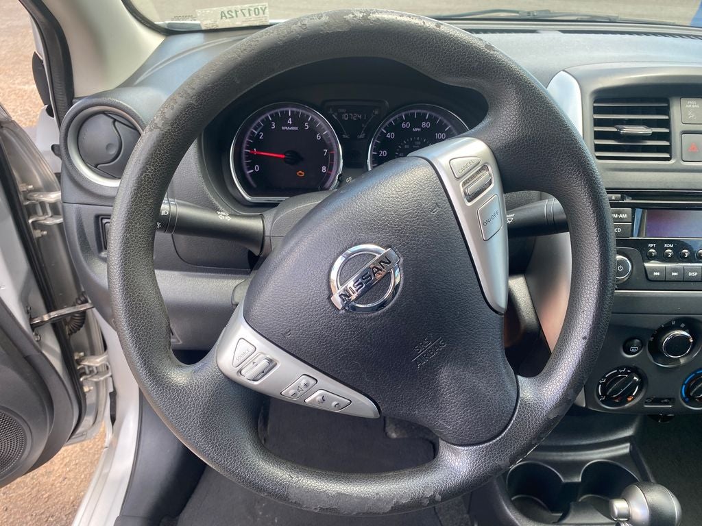 2015 Nissan Versa 1.6 SV