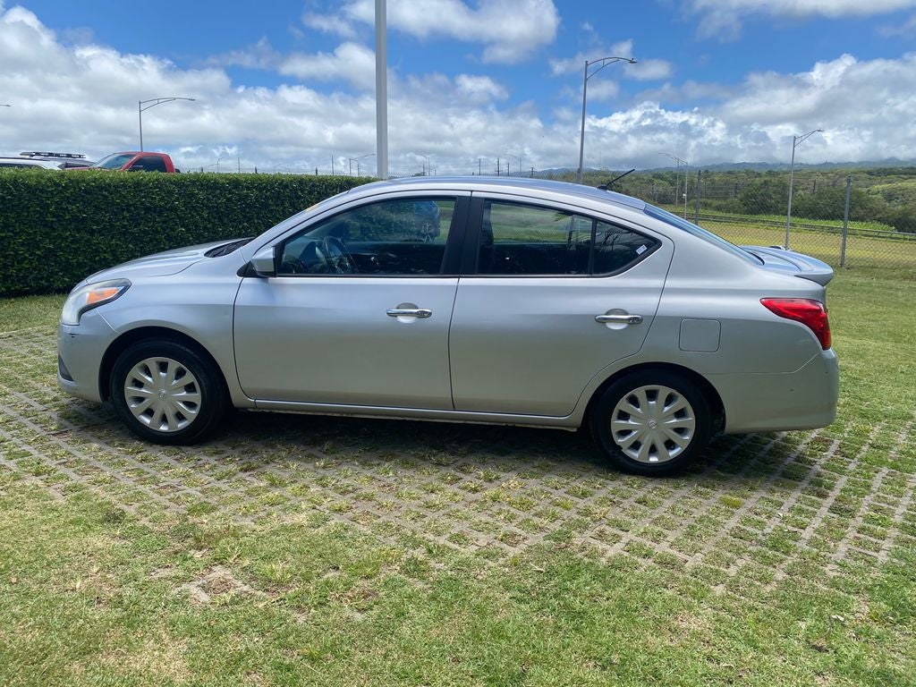 2015 Nissan Versa 1.6 SV