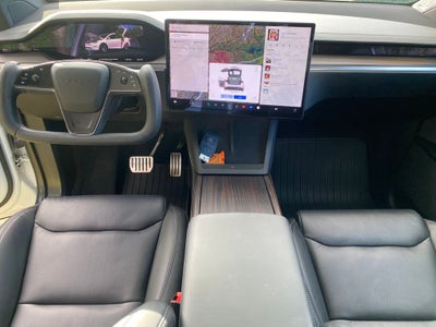 2023 Tesla Model X Base