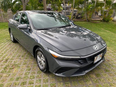 2025 Hyundai Elantra SE