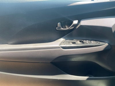 2020 Hyundai Veloster 2.0