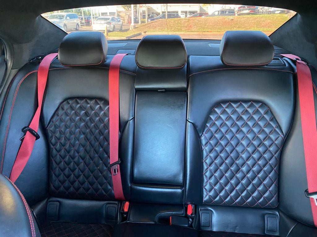 2023 Genesis G70 3.3T