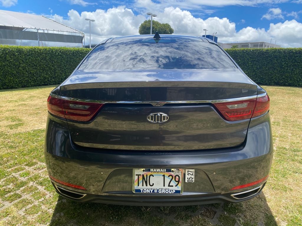 2017 Kia Cadenza Premium