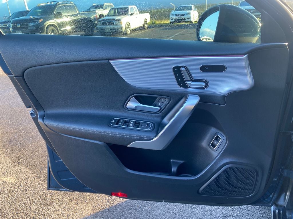 2020 Mercedes-Benz A-Class A 220