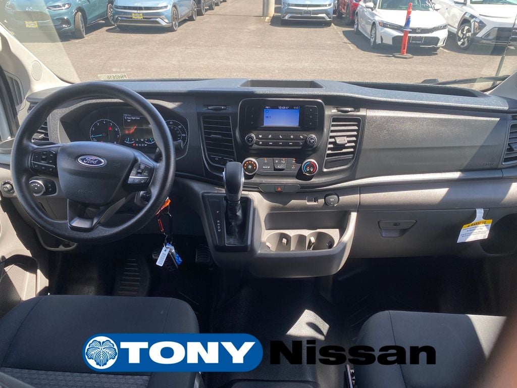 2025 Ford Transit Cargo Van Base