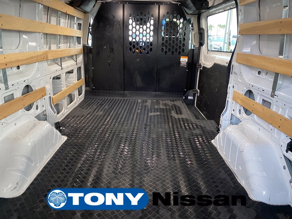 2025 Ford Transit Cargo Van Base