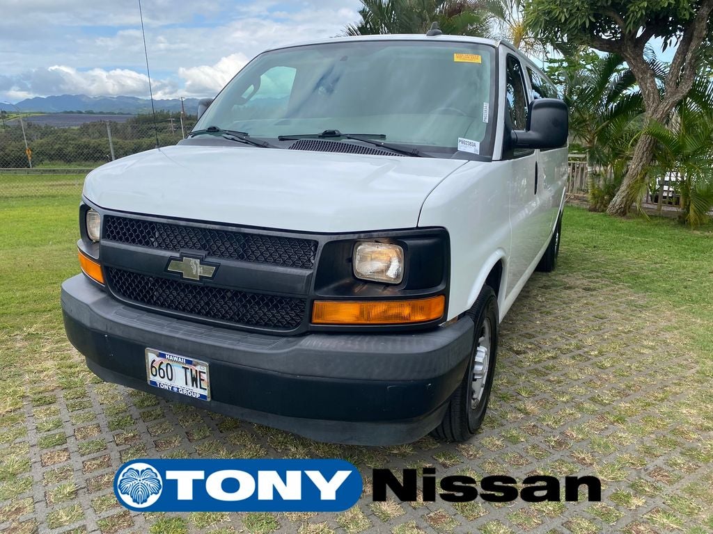 2017 Chevrolet Express Passenger LS Passenger
