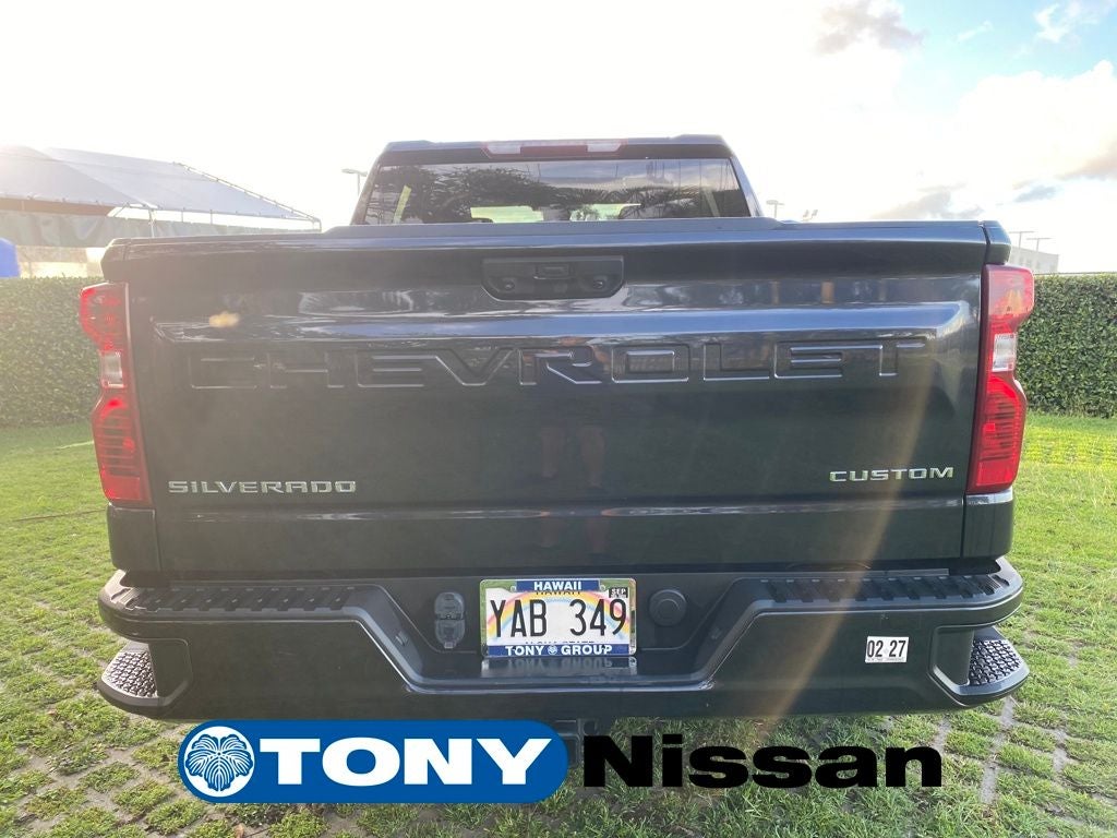 2022 Chevrolet Silverado 1500 Custom