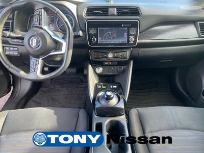 2018 Nissan LEAF SV