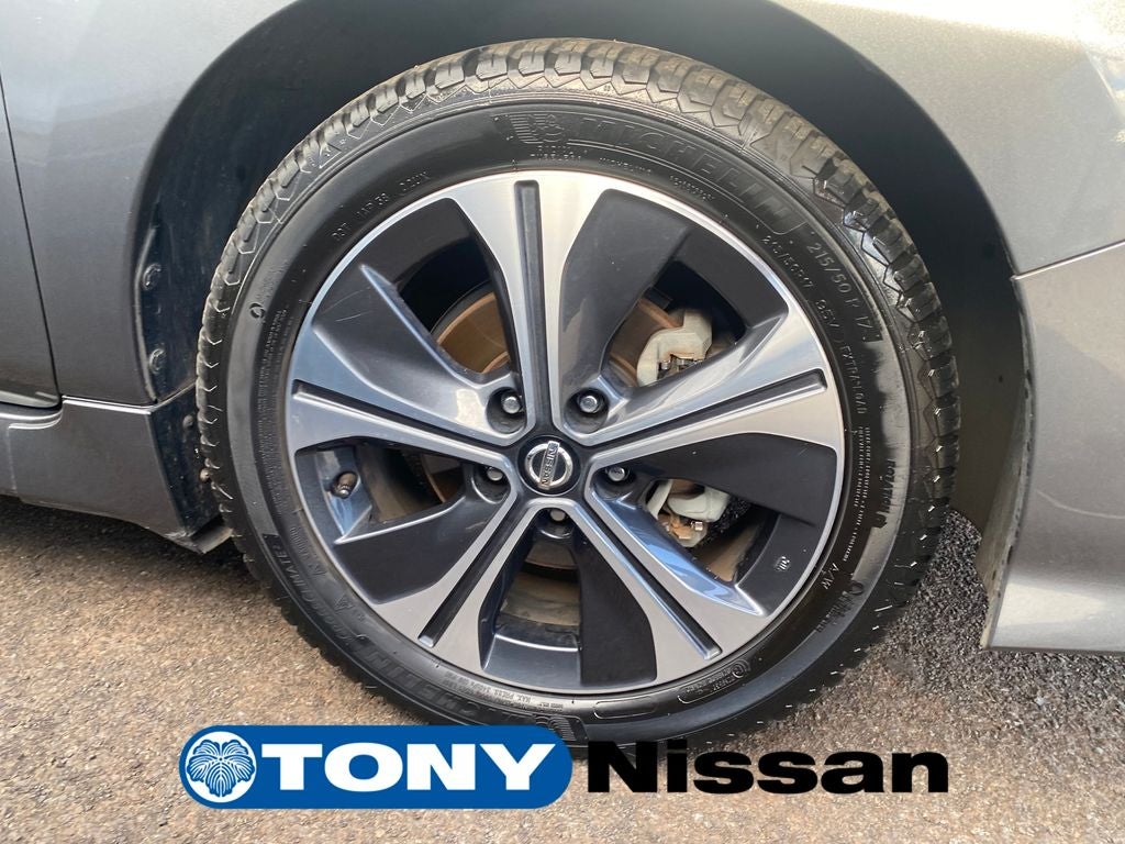 2018 Nissan LEAF SV