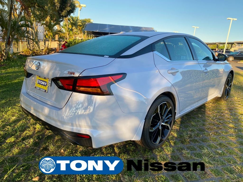 2025 Nissan Altima 2.5 SR