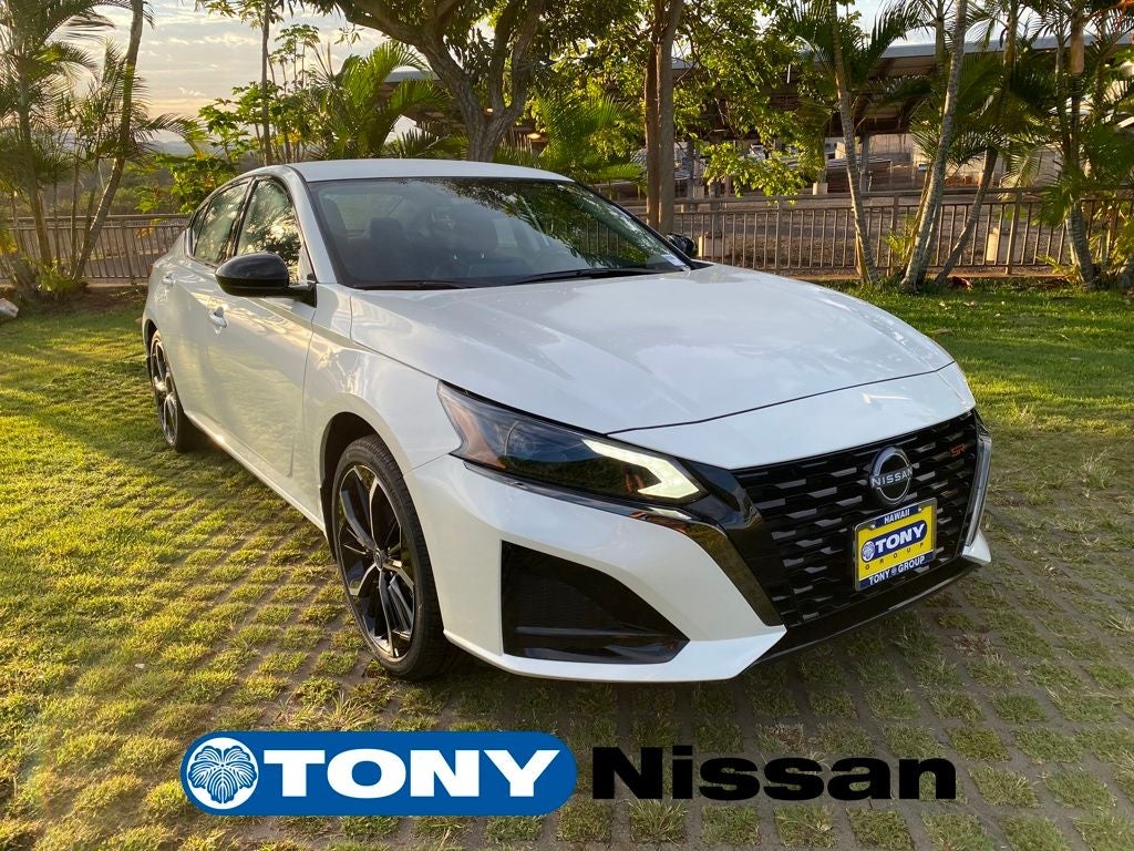 2025 Nissan Altima 2.5 SR