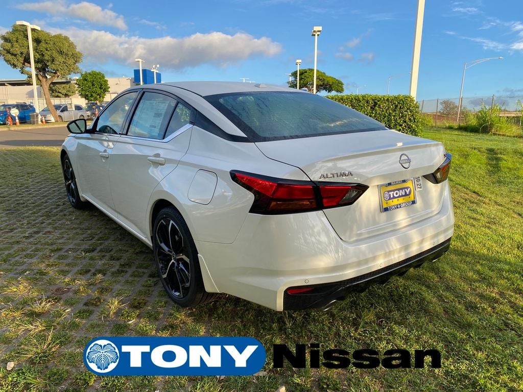 2025 Nissan Altima 2.5 SR