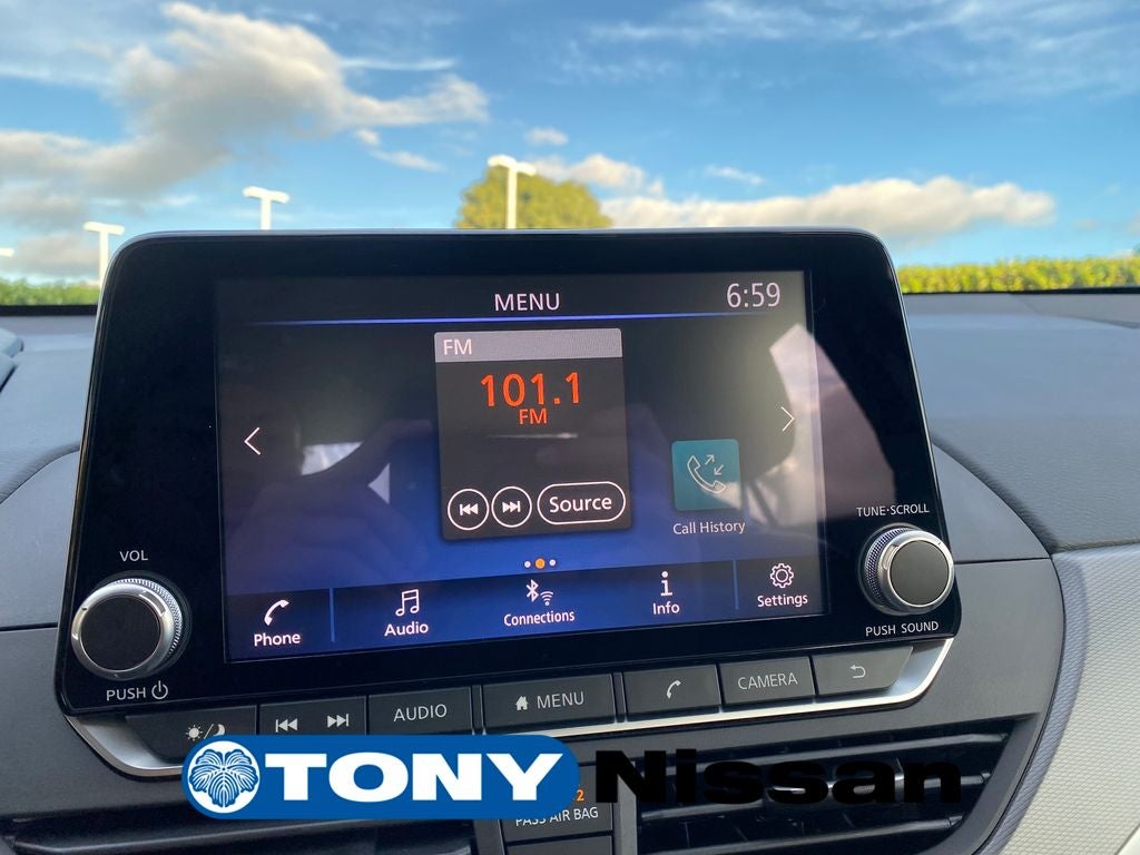 2025 Nissan Altima 2.5 SR