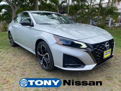 2025 Nissan Altima 2.5 SR