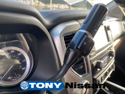 2017 Nissan Titan SL