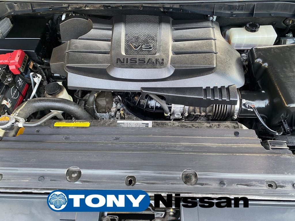 2023 Nissan Titan SV