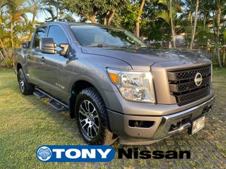 2023 Nissan Titan SV