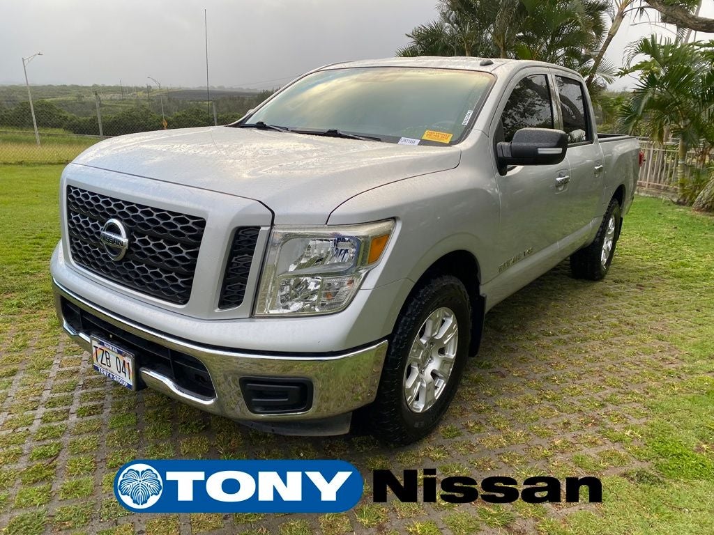 2019 Nissan Titan SV