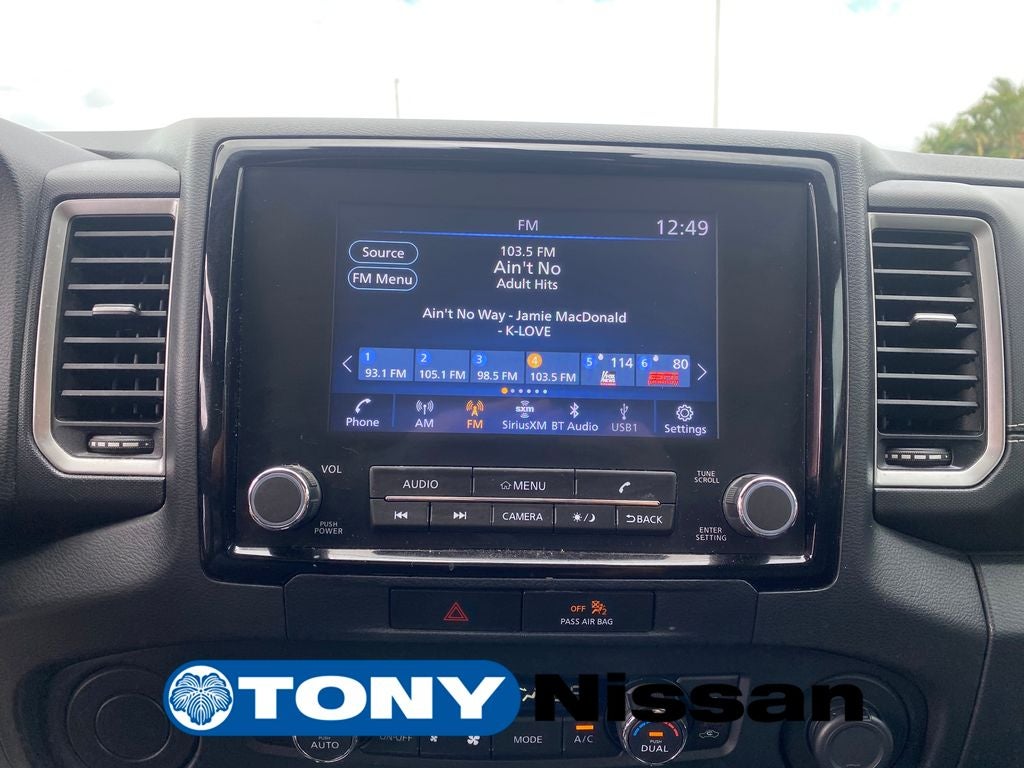 2022 Nissan Frontier SV
