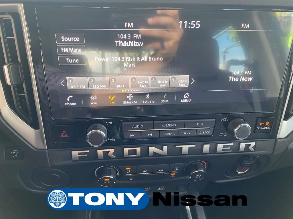 2026 Nissan Frontier SV