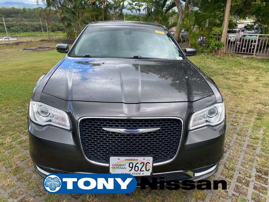 2020 Chrysler 300 Touring