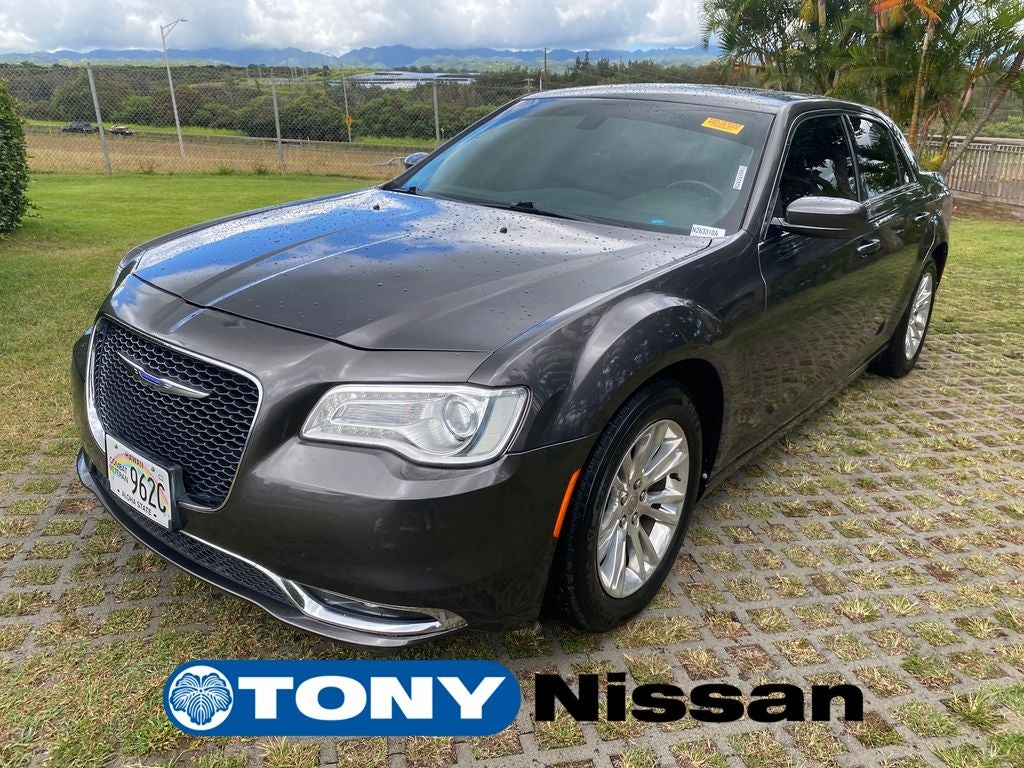 2020 Chrysler 300 Touring