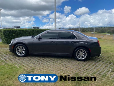 2020 Chrysler 300 Touring