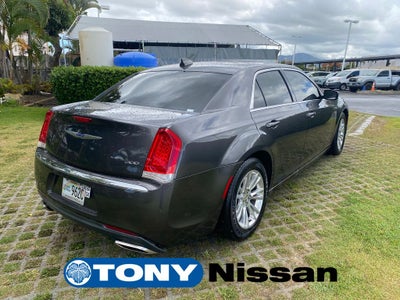 2020 Chrysler 300 Touring