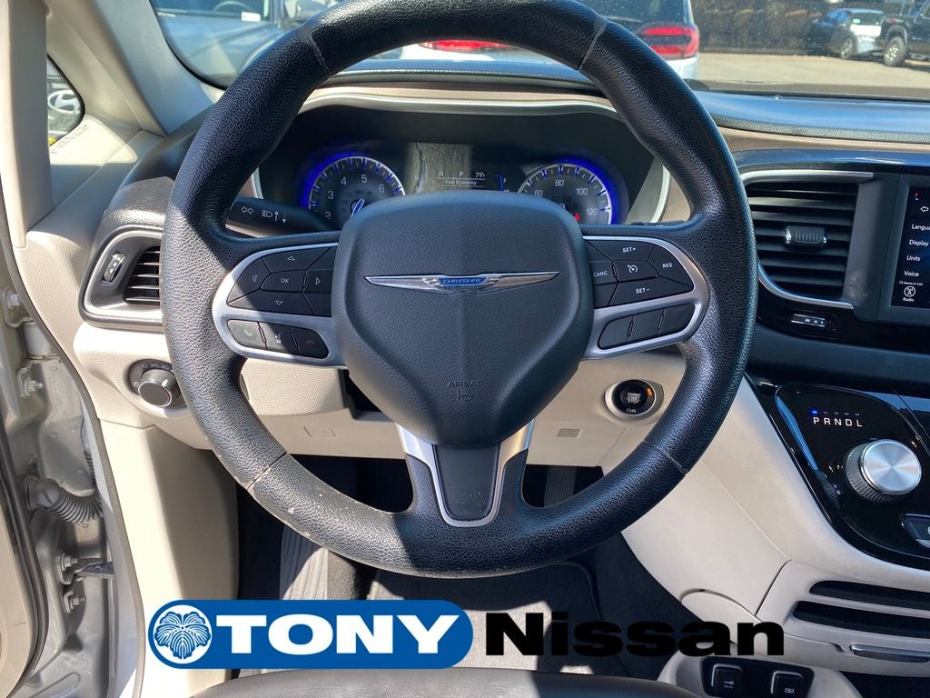 2021 Chrysler Voyager LXI