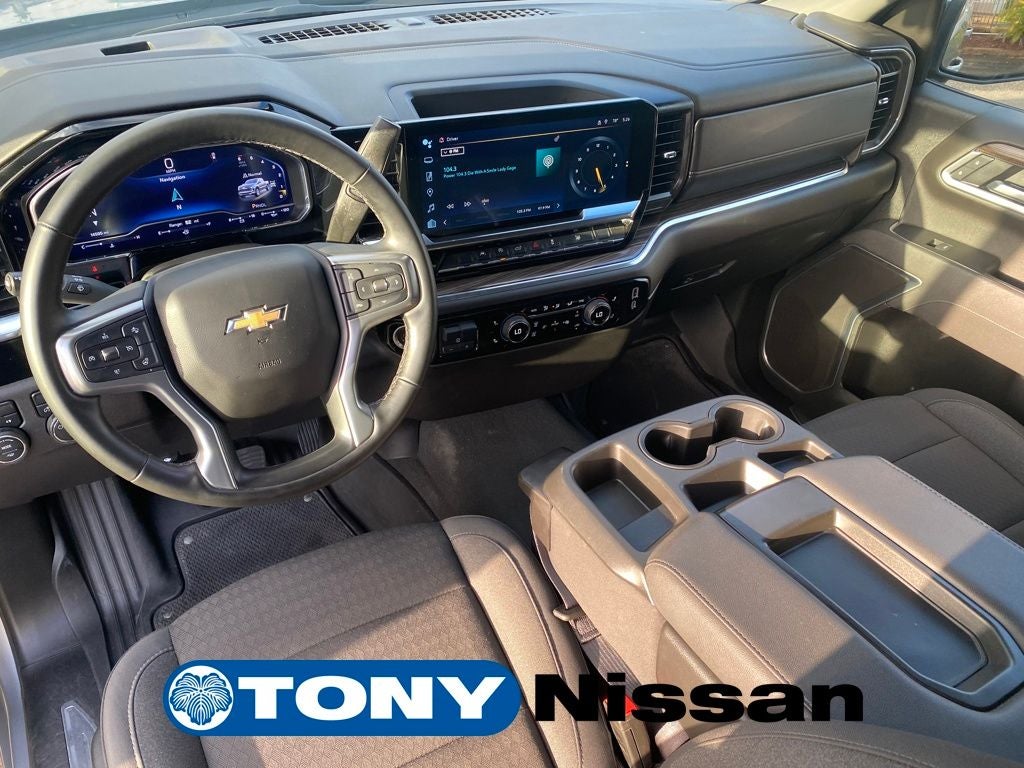 2025 Chevrolet Silverado 1500 LT LT1